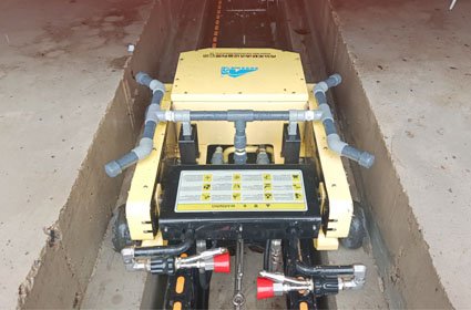 底盤(pán)自動(dòng)清洗設備